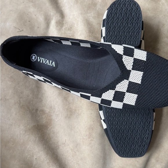 Vivaia Black and tan Women's size 35 Shoes mesh comfort new without box - Picture 3 of 7